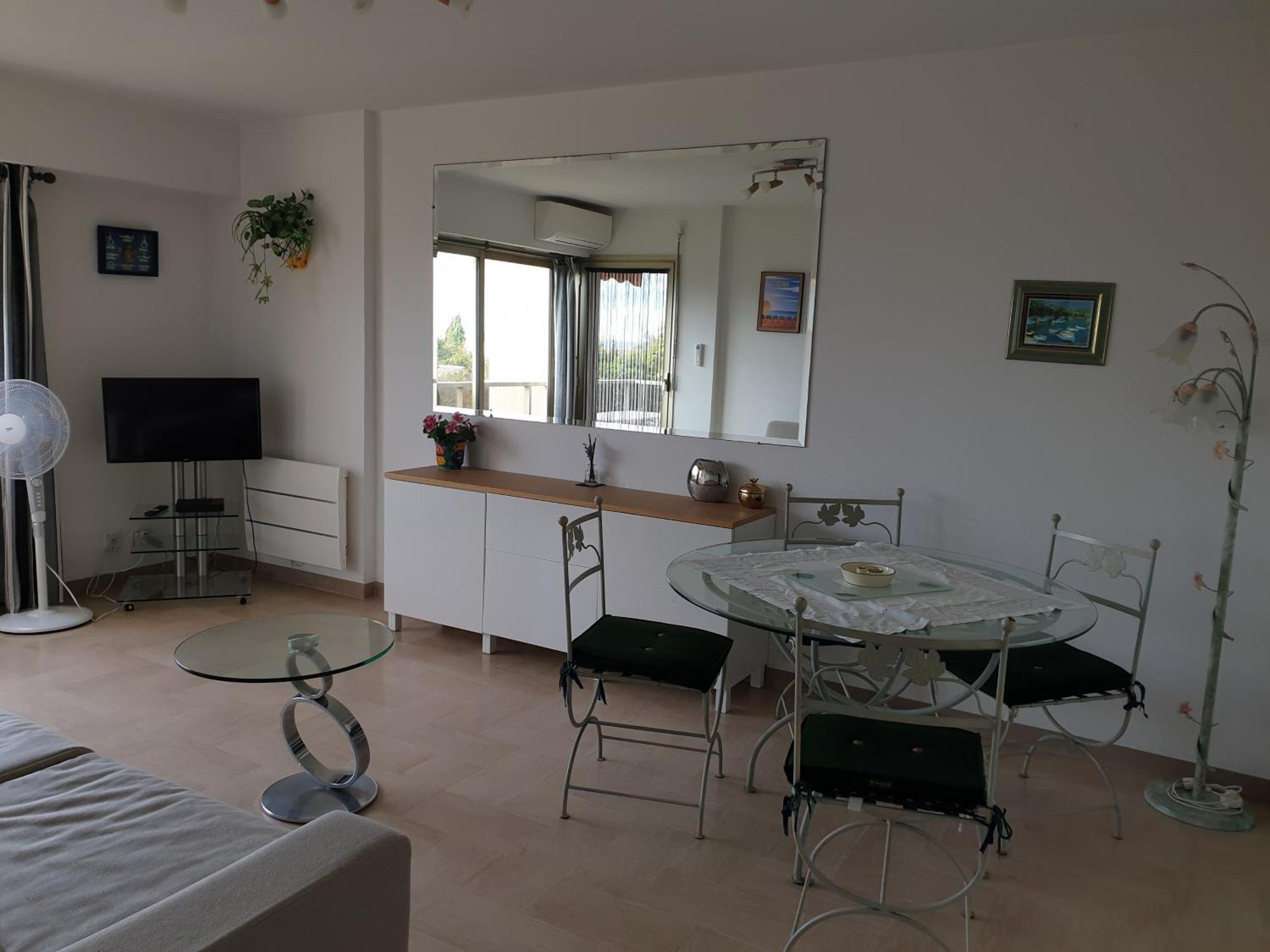 Breguieres Apartment *